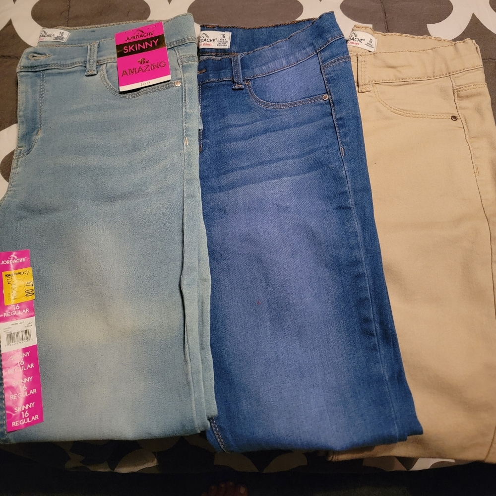 Skinny jeans
